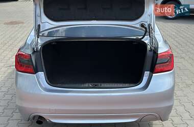 Седан Subaru Legacy 2015 в 