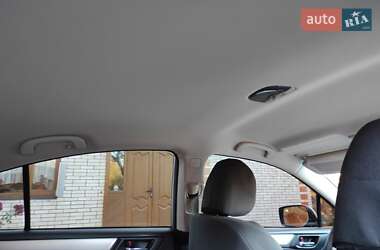 Седан Subaru Legacy 2016 в 