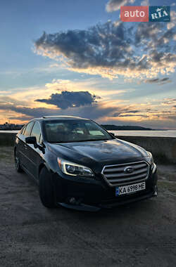 Седан Subaru Legacy 2015 в Киеве