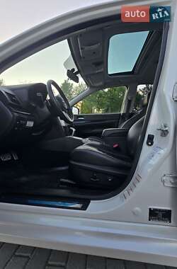 Седан Subaru Legacy 2012 в 