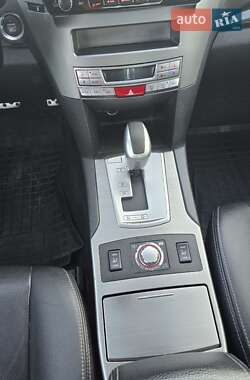 Седан Subaru Legacy 2012 в 