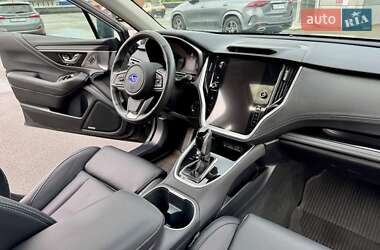 Седан Subaru Legacy 2023 в 