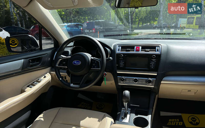 Седан Subaru Legacy 2018 в Львове
