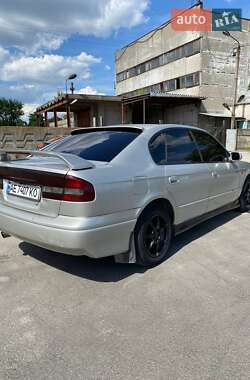 Седан Subaru Legacy 2000 в 