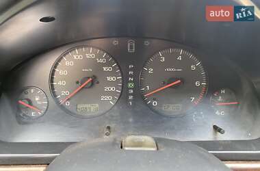 Седан Subaru Legacy 2000 в 