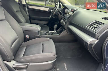 Седан Subaru Legacy 2016 в 