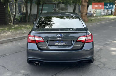 Седан Subaru Legacy 2018 в 
