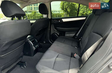 Седан Subaru Legacy 2018 в 
