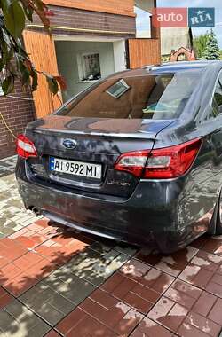 Седан Subaru Legacy 2015 в 