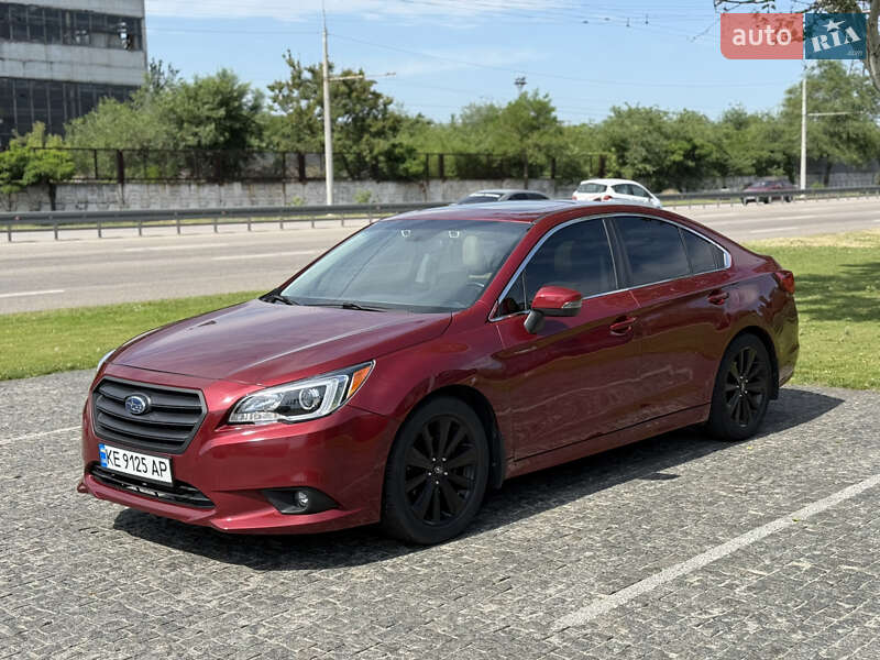 Subaru Legacy 2015