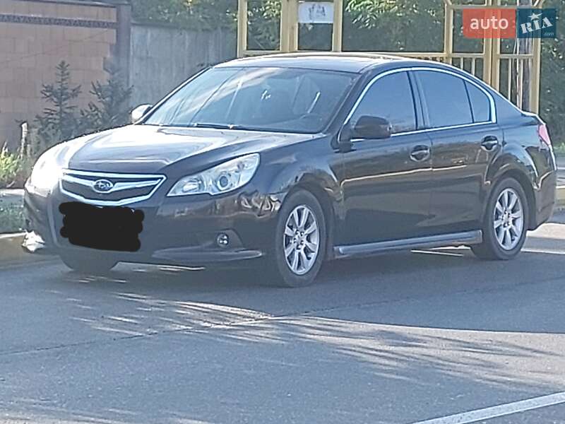 Седан Subaru Legacy 2010 в 