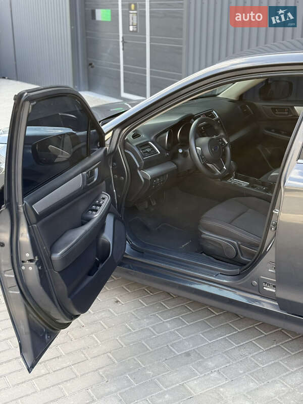 Седан Subaru Legacy 2019 в Тарасовке