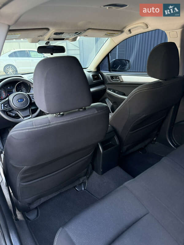 Седан Subaru Legacy 2019 в Тарасовке