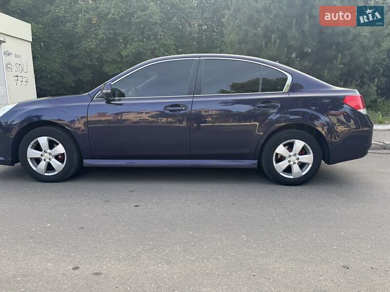 Седан Subaru Legacy 2010 в Одессе
