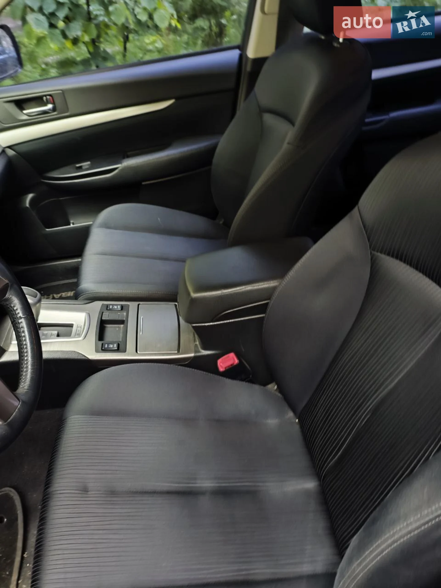 2011 Subaru Legacy - мініатюра 4