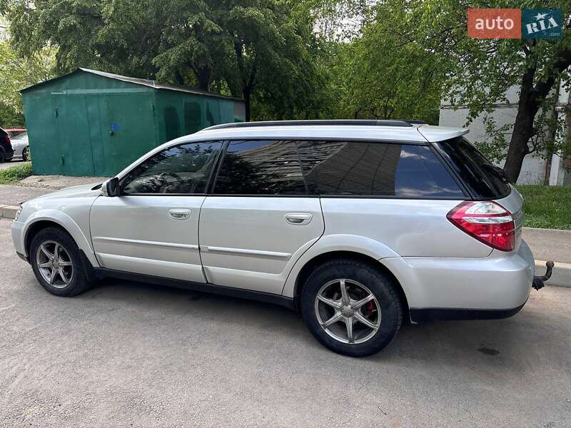 Універсал Subaru Legacy 2006 в Харкові