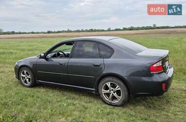 Седан Subaru Legacy 2008 в Днепре