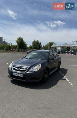 Седан Subaru Legacy 2011 в Києві
