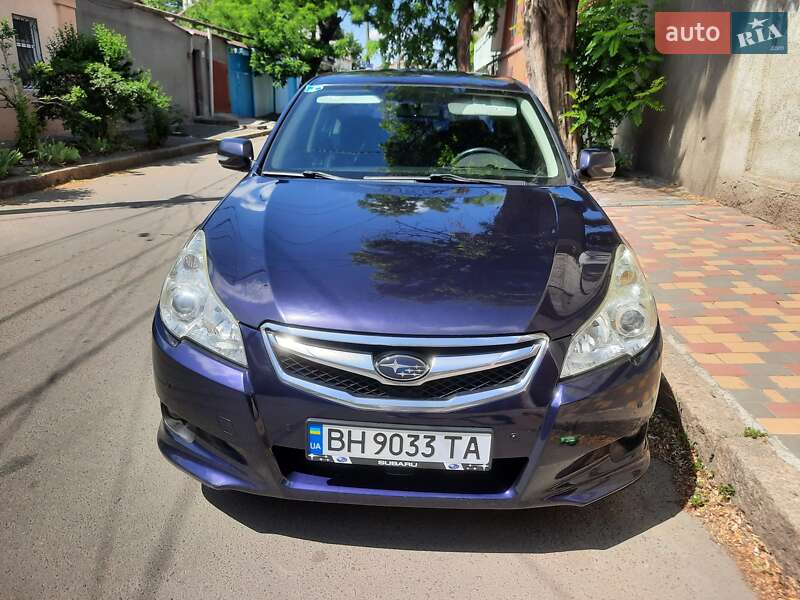 Седан Subaru Legacy 2010 в Одессе