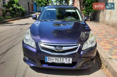 Седан Subaru Legacy 2010 в 