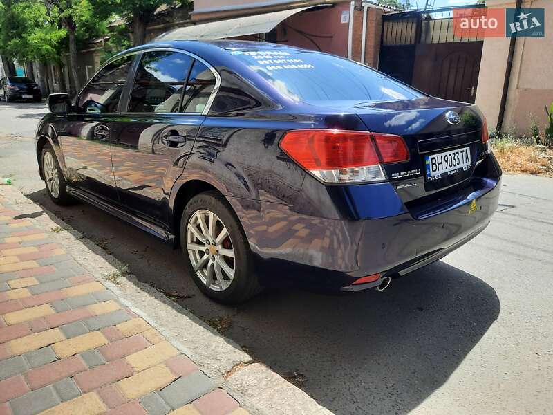 Седан Subaru Legacy 2010 в Одессе