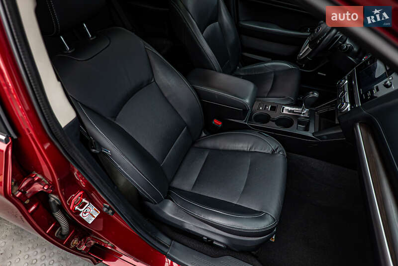 Седан Subaru Legacy 2015 в Києві