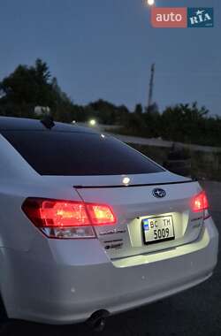 Седан Subaru Legacy 2011 в Львове