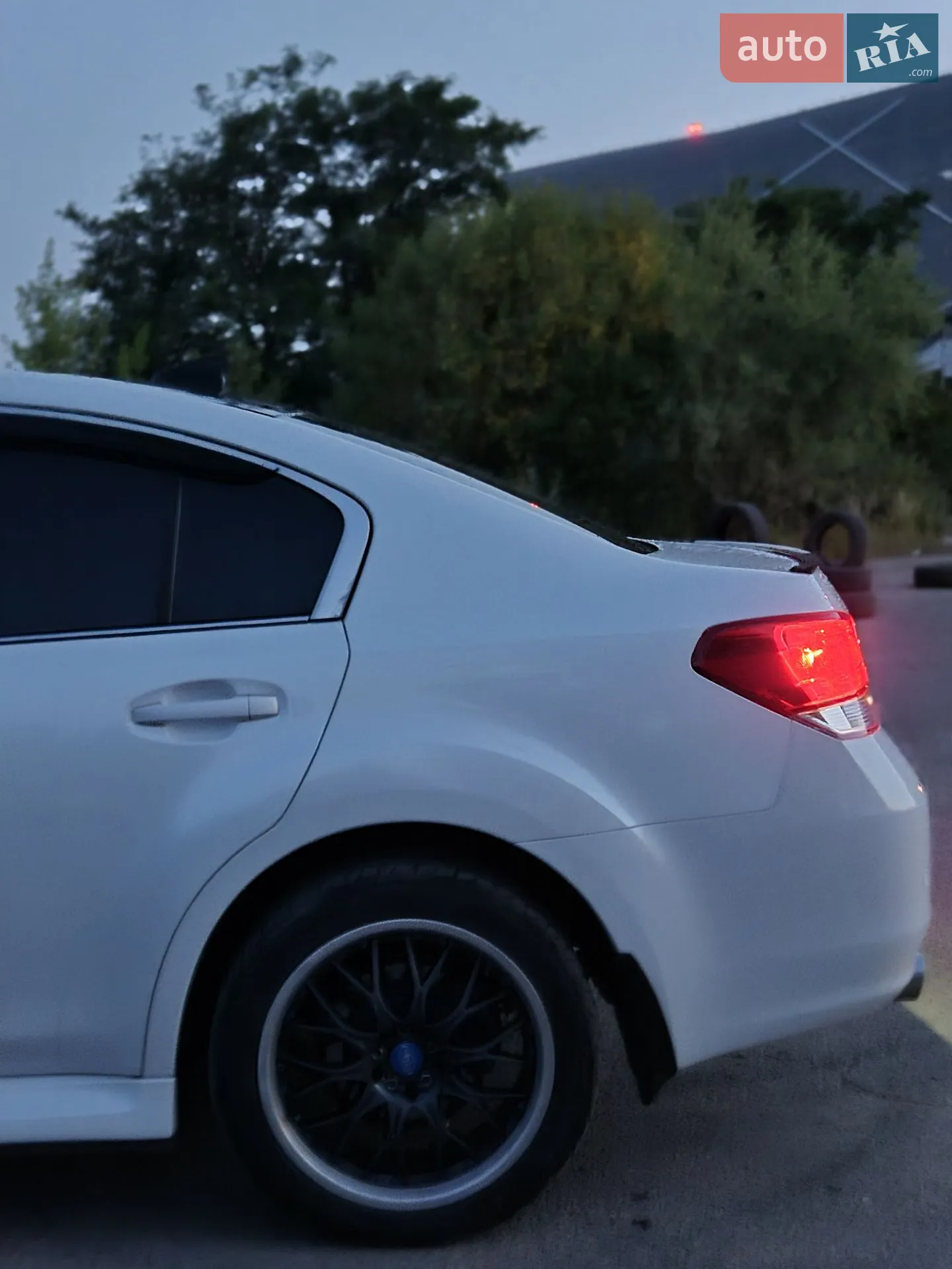 2011 Subaru Legacy - мініатюра 5
