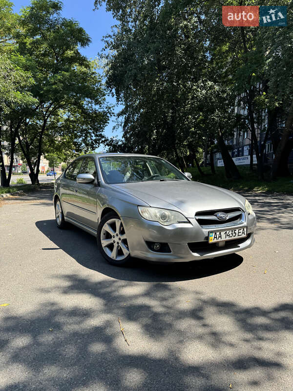 Седан Subaru Legacy 2007 в Києві