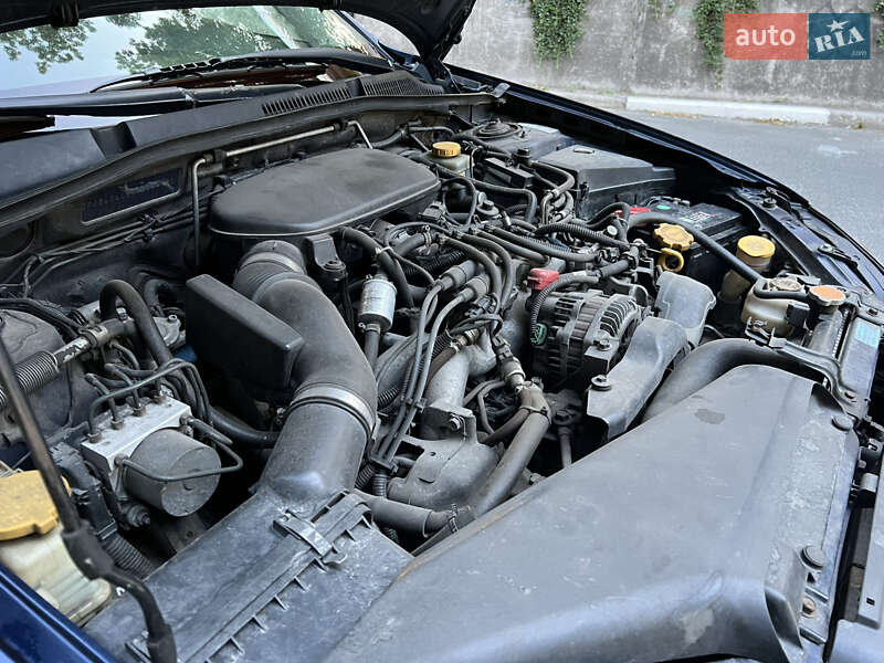 Седан Subaru Legacy 2004 в Днепре