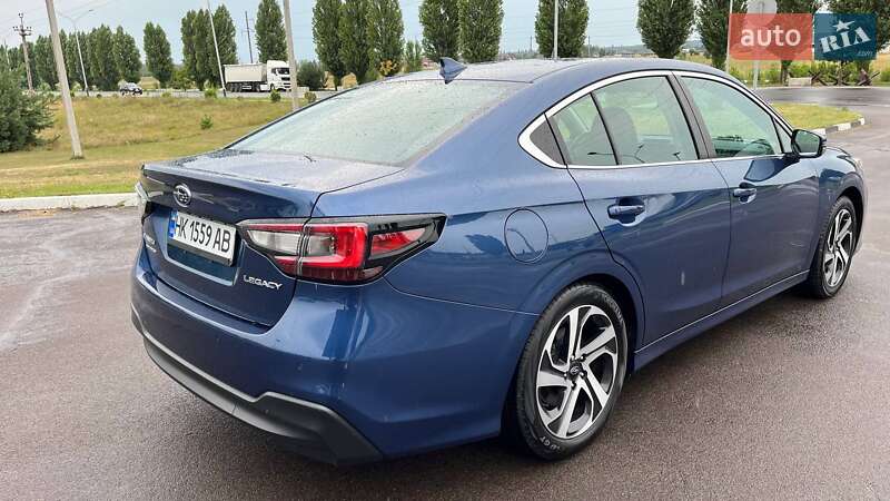 Седан Subaru Legacy 2022 в Киеве