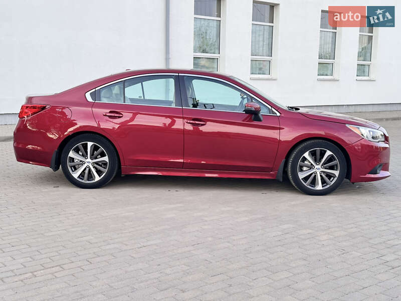 Седан Subaru Legacy 2014 в Житомире