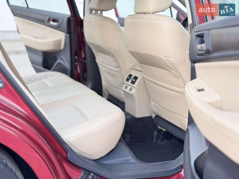 Седан Subaru Legacy 2014 в Житомире