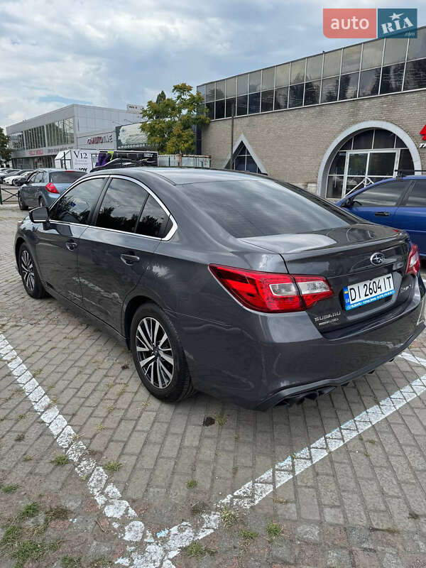 Седан Subaru Legacy 2017 в Днепре