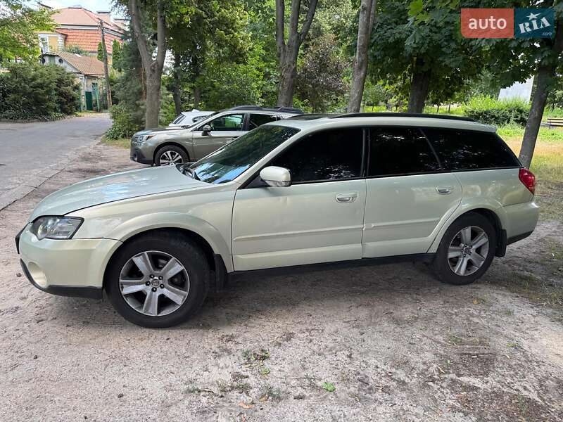 Универсал Subaru Legacy 2005 в Киеве