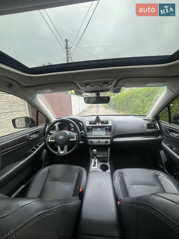 Седан Subaru Legacy 2016 в Днепре
