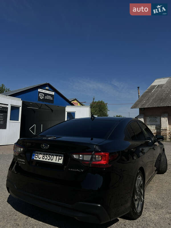Седан Subaru Legacy 2023 в Львове