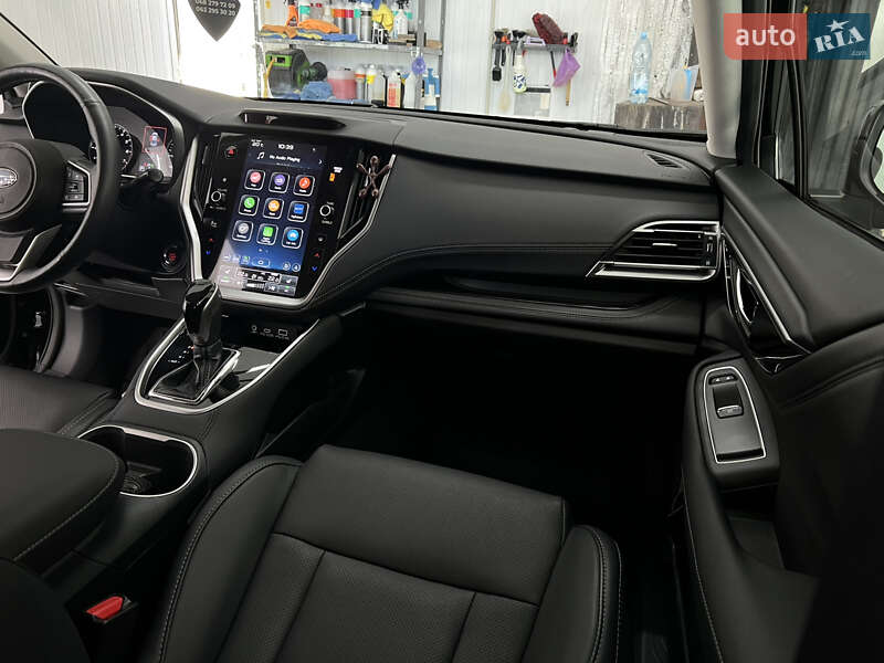 Седан Subaru Legacy 2023 в Львове