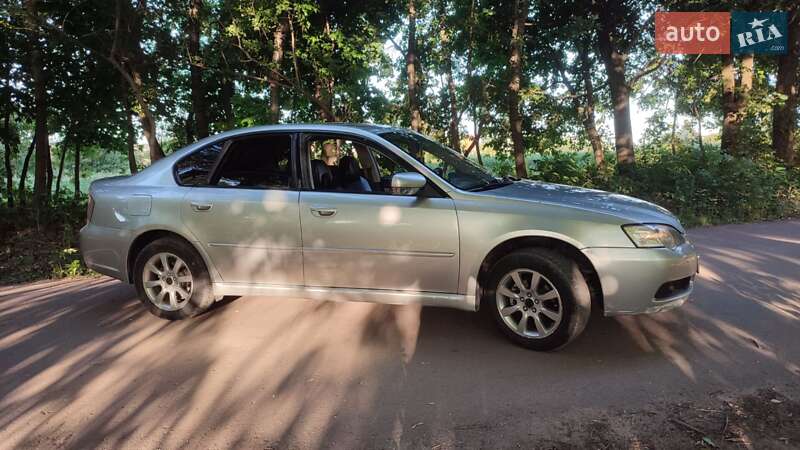 Седан Subaru Legacy 2005 в Тернополі
