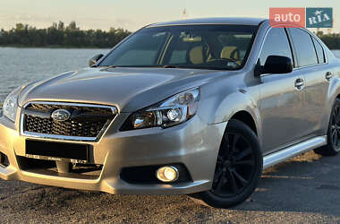 Седан Subaru Legacy 2013 в Дніпрі