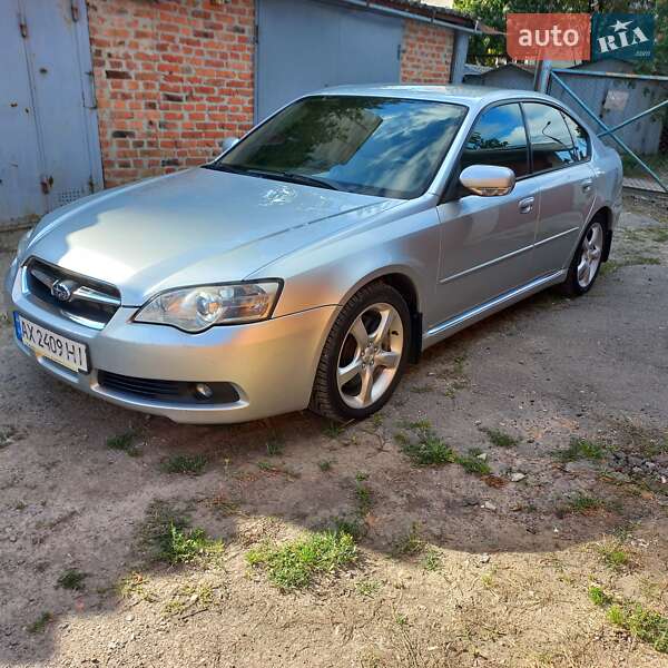 Седан Subaru Legacy 2004 в Харькове