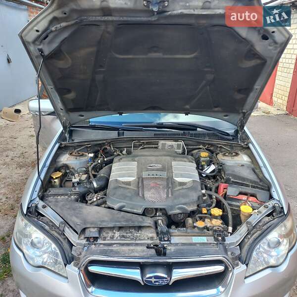 Седан Subaru Legacy 2004 в Харькове
