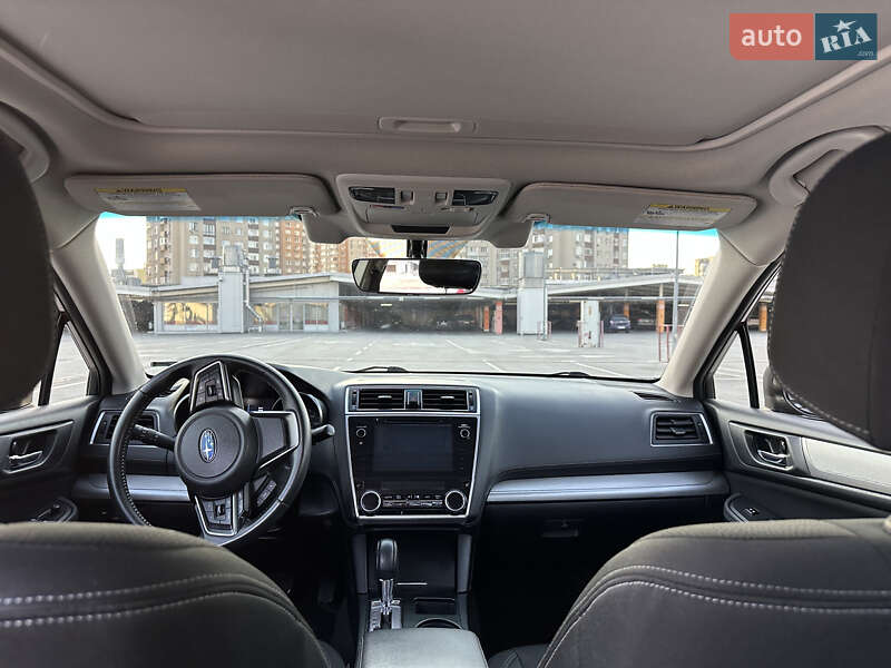 Седан Subaru Legacy 2017 в Києві