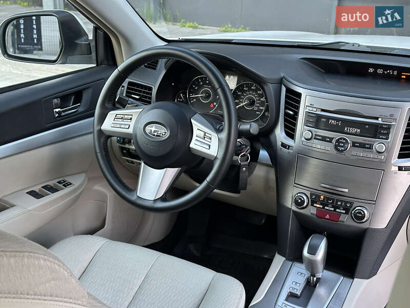 Седан Subaru Legacy 2010 в Киеве фото 3 Седан Subaru Legacy 2010 в Киеве