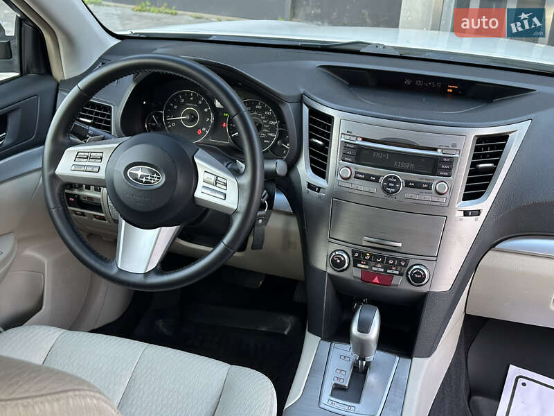 Седан Subaru Legacy 2010 в Киеве фото 39 Седан Subaru Legacy 2010 в Киеве