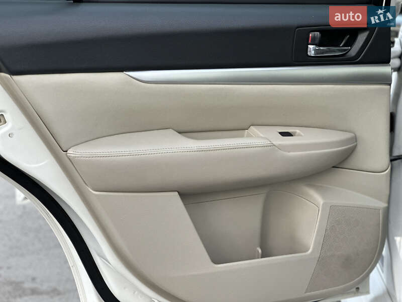 Седан Subaru Legacy 2010 в Киеве фото 46 Седан Subaru Legacy 2010 в Киеве