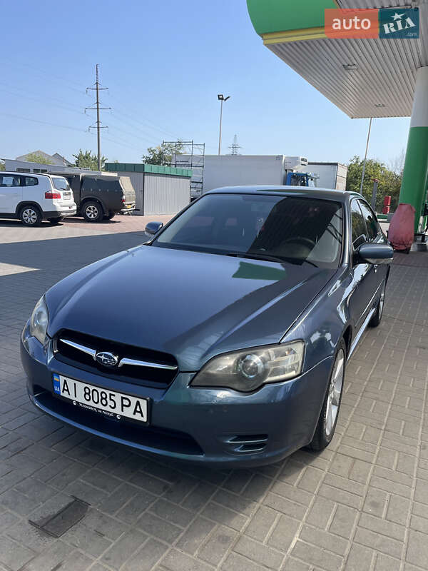 Subaru Legacy 2004