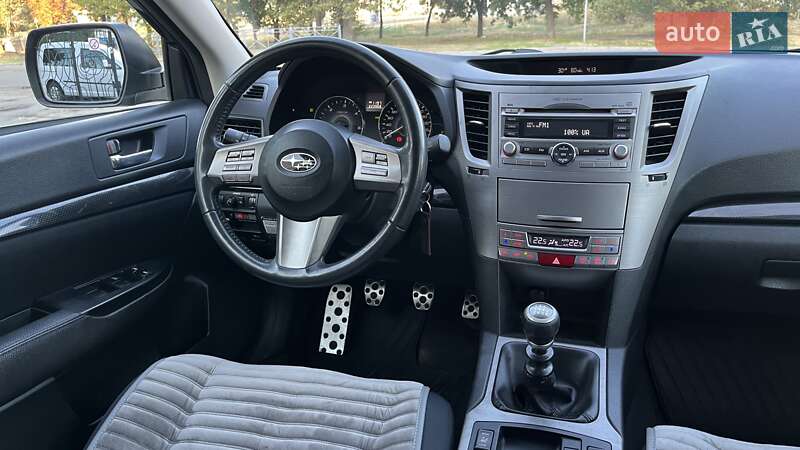 Универсал Subaru Legacy 2010 в Николаеве