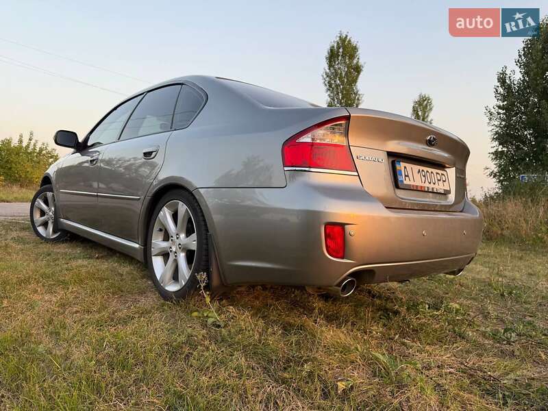 Седан Subaru Legacy 2006 в Харькове