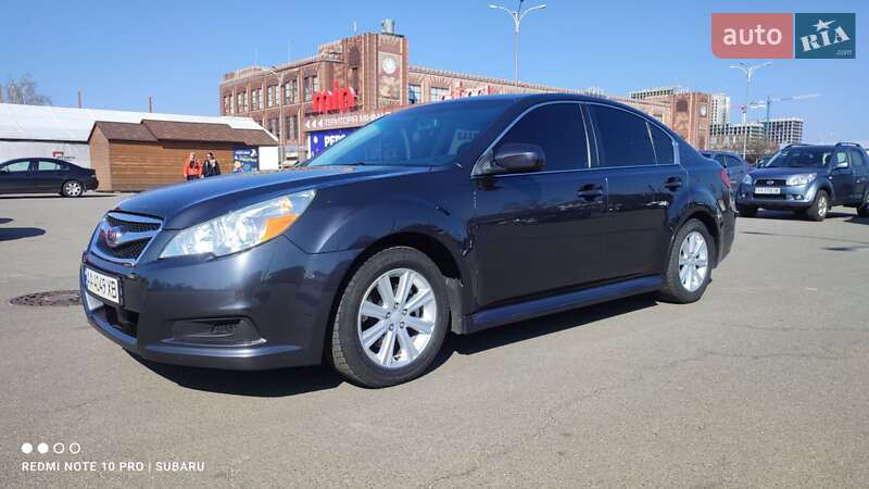 Седан Subaru Legacy 2011 в 